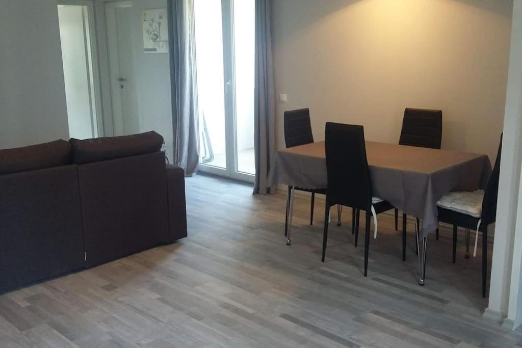 פיראן Apartma Iva מראה חיצוני תמונה